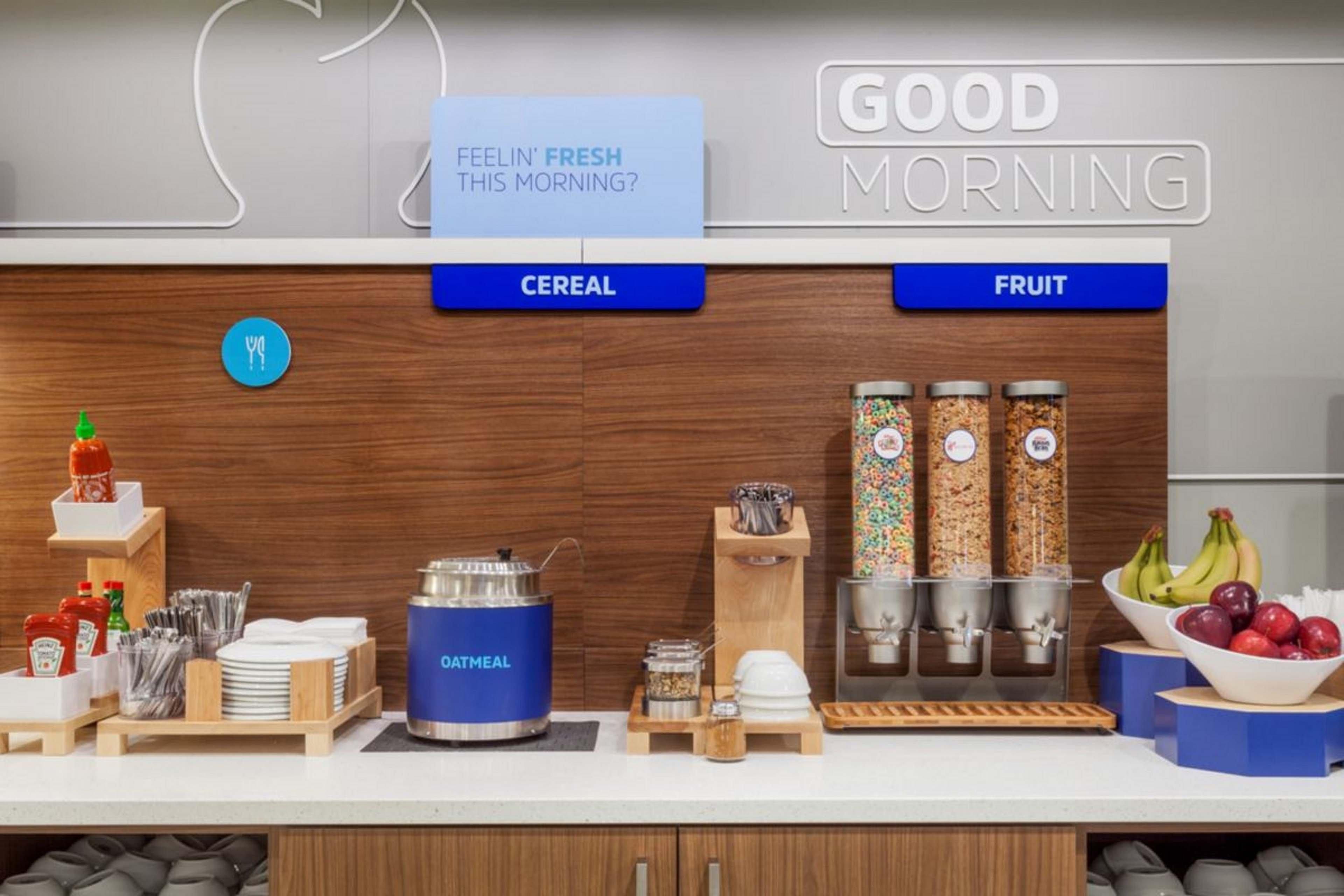 Holiday Inn Express Hotel & Suites Sheldon By Ihg Екстериор снимка