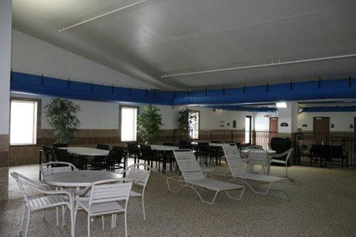 Holiday Inn Express Hotel & Suites Sheldon By Ihg Екстериор снимка